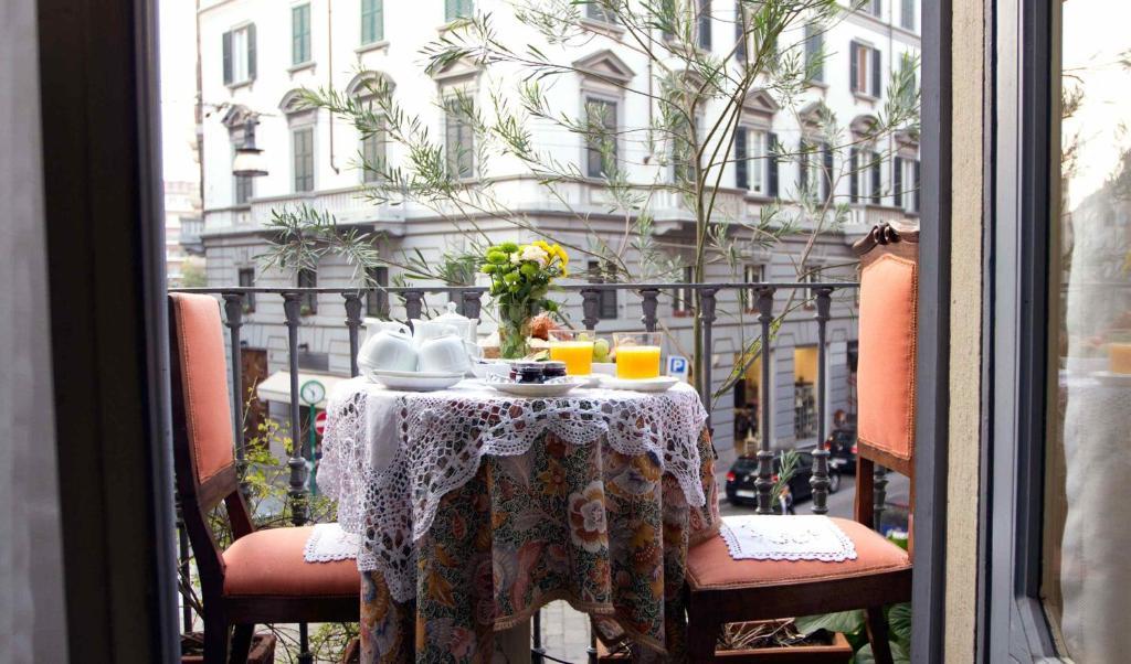 Antica Locanda Solferino Milan Exterior photo