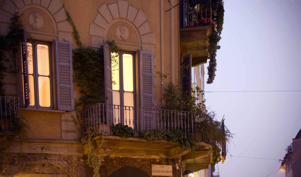 Antica Locanda Solferino Milan Exterior photo